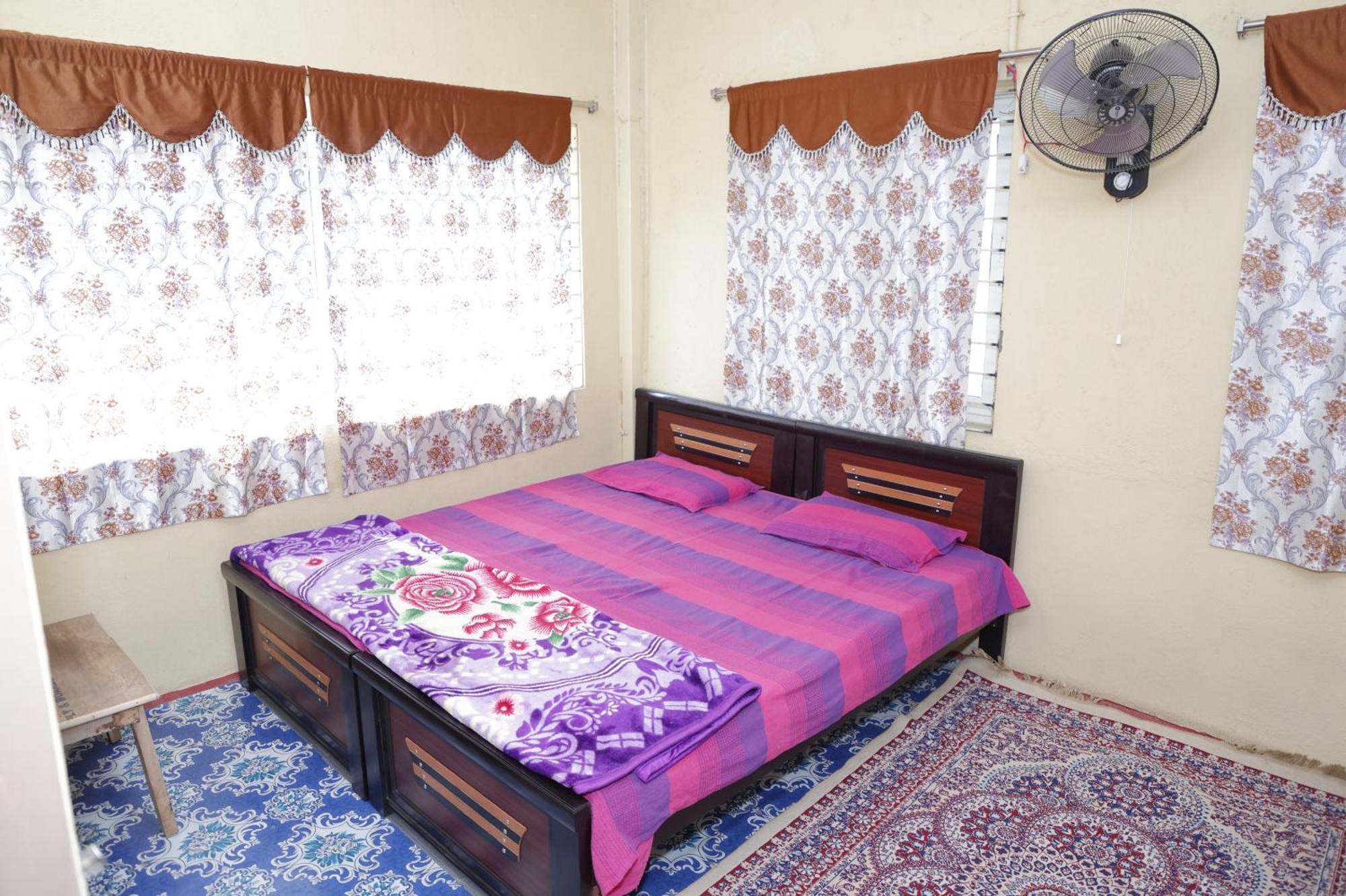 3 Bhk Non-Ac For 4 To 10 Guests For Families Daire Haydarabad Dış mekan fotoğraf